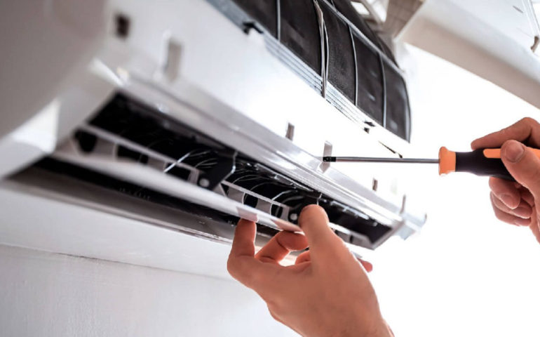 https://gpsmap.com.ar/wp-content/uploads/2022/03/mantenimiento-de-aire-acondicionado-en-lima-aircon-peru-ld-1600x800-2-770x480.jpg